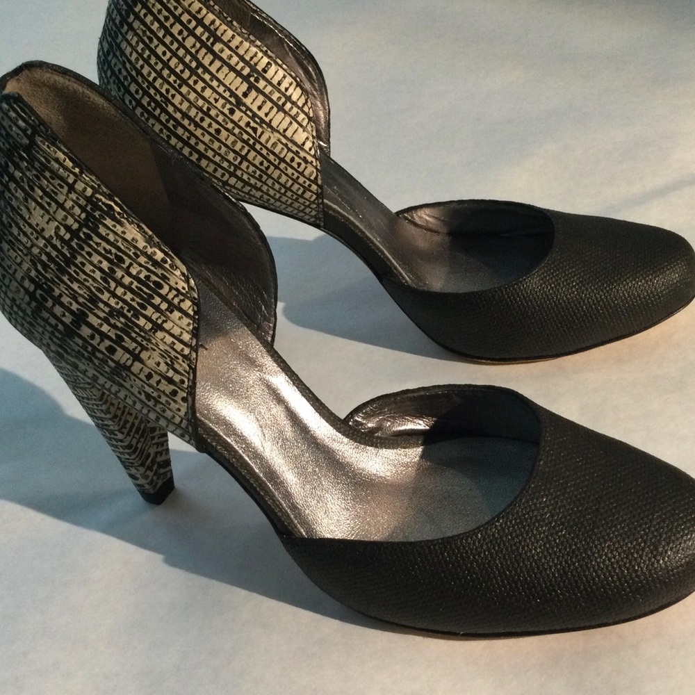 Botkier d’Orsey Pumps…gorgeous, very classy and unique.